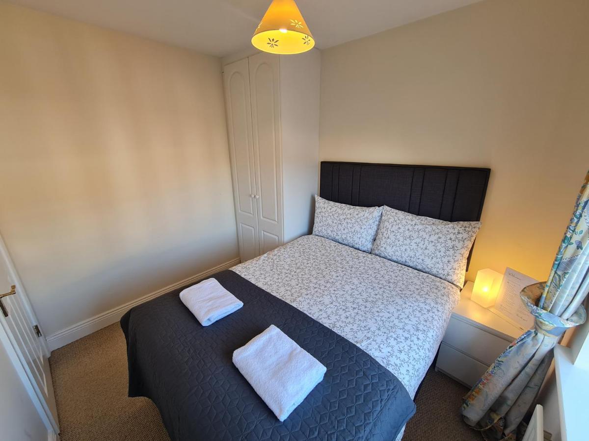 2 Cosy Bedrooms In A 3 Bed Home Tyrrelstown Extérieur photo